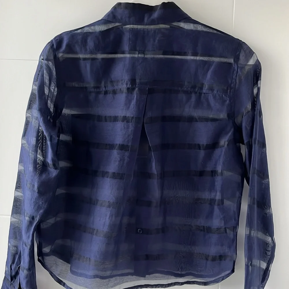 NWT - Rails Cameron Button Up Top - Picture 4 of 6